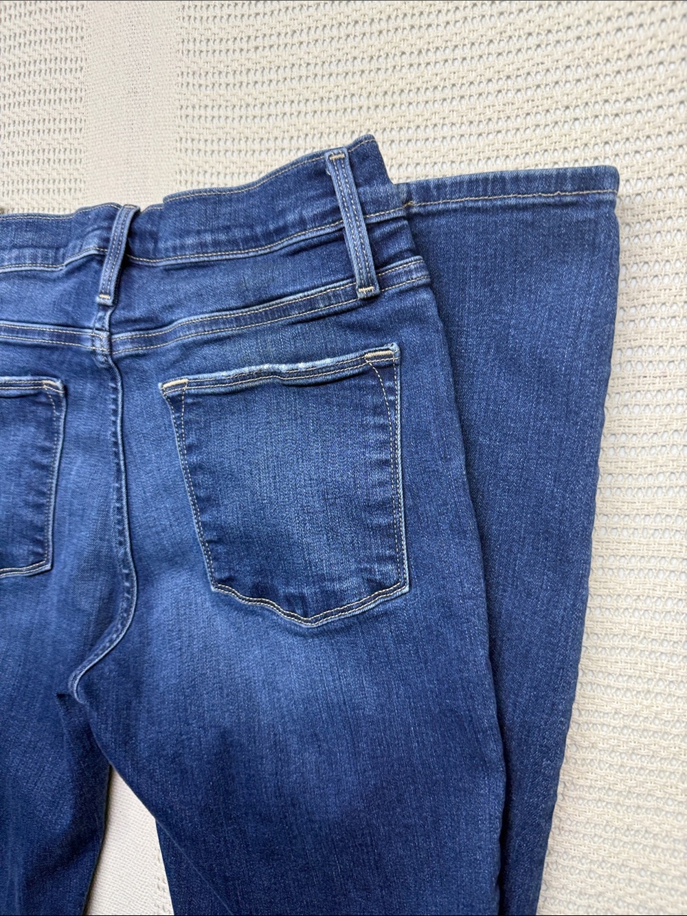 Frame Denim High-Rise Skinny Jeans - Dark Wash Blue - Picture 9 of 9